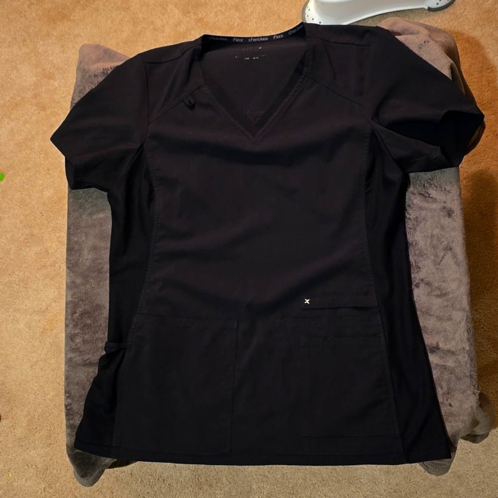 Women's Cherokee iflex scrub top, M, black